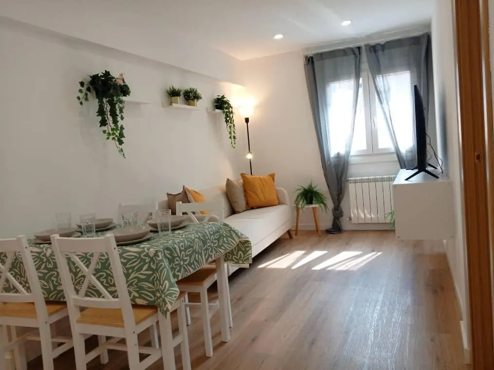 Centrico Apartamento Familiar Rh 70 Santender 0*,